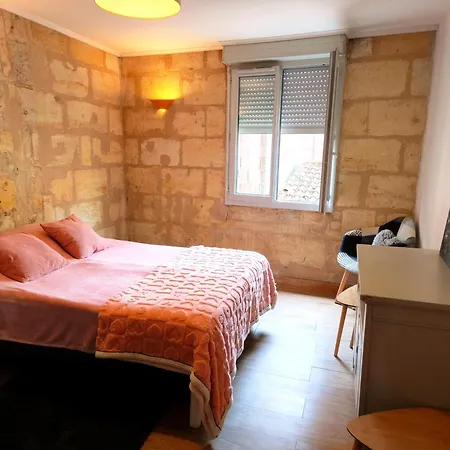 Grand 80m2 A 100m De La Gare Saint Jean