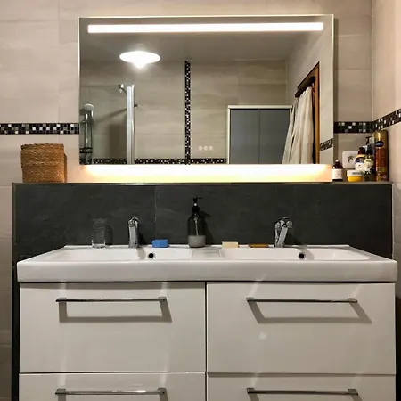Lejlighed Grand 80m2 A 100m De La Gare Saint Jean *